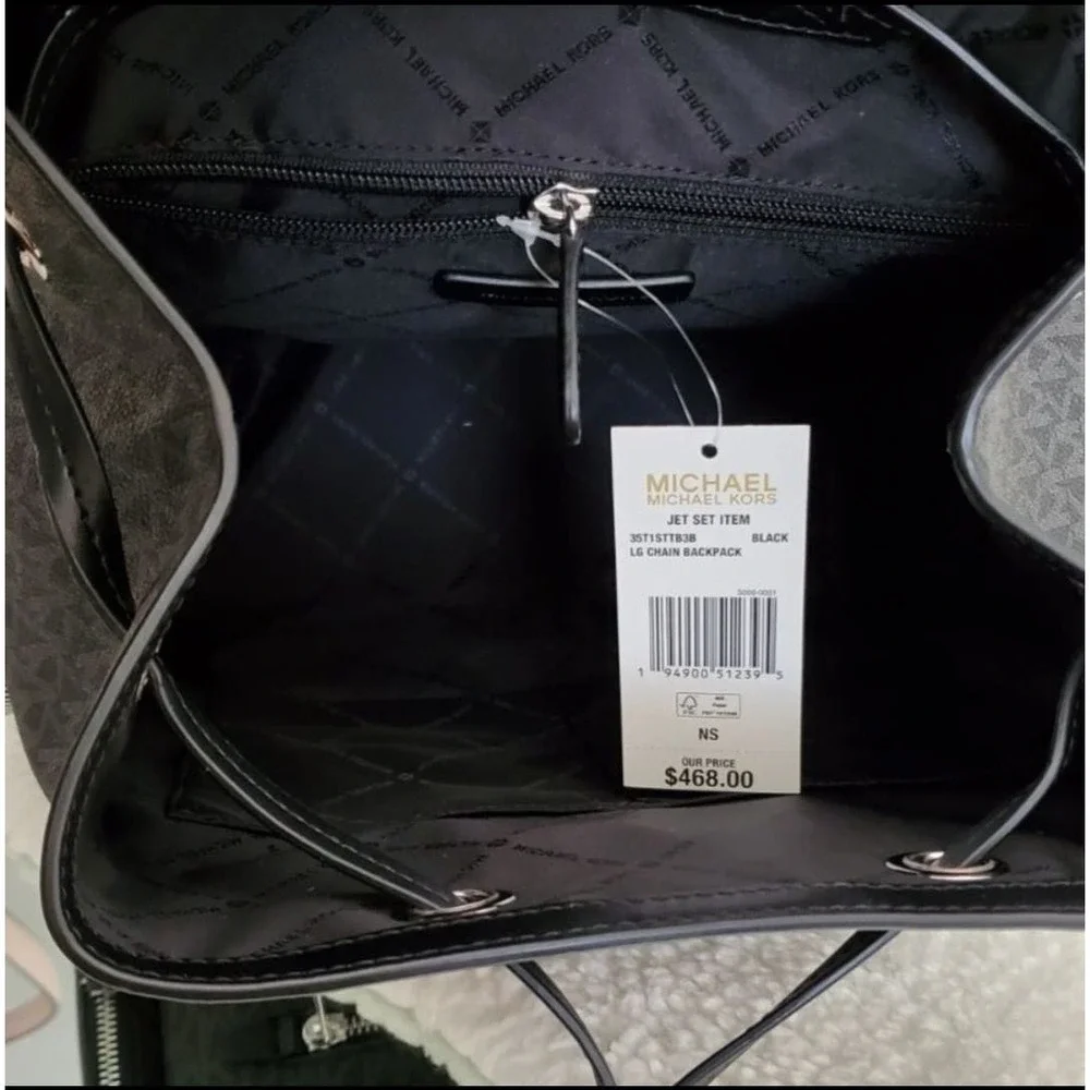 Michael Kors Chain Backpack And Wallet Set - Picture 6 of 10